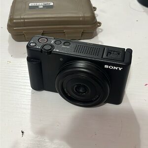 Sony Compact Black Digital Camera